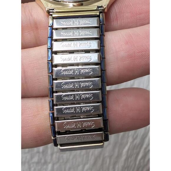 Speidel International Association of Machinist & Aerospace Workers Watch Union - Picture 6 of 6